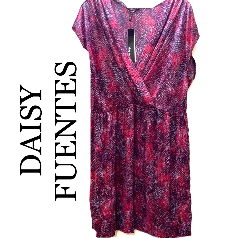 3/$13🆕🌸DAISY FUENTES Pretty Dress🌸